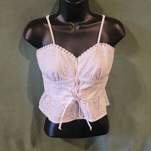 Chic Eyelet Lace-Up Crop Top